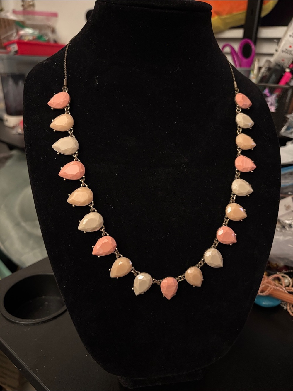 Women's Peach & Cream Teardrop Necklace